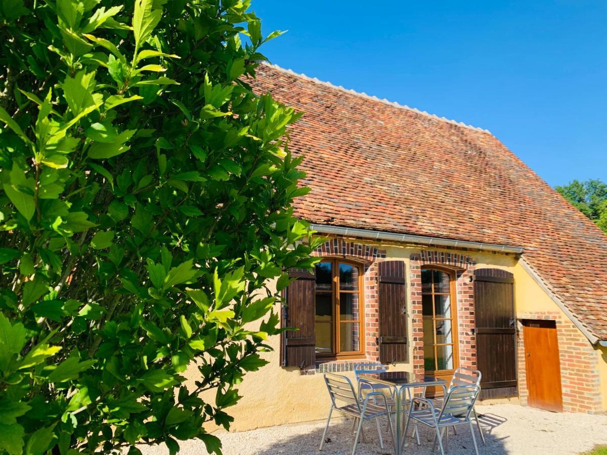 Bed and Breakfast Hameau De La Fausse Sauge Mezilles Экстерьер фото